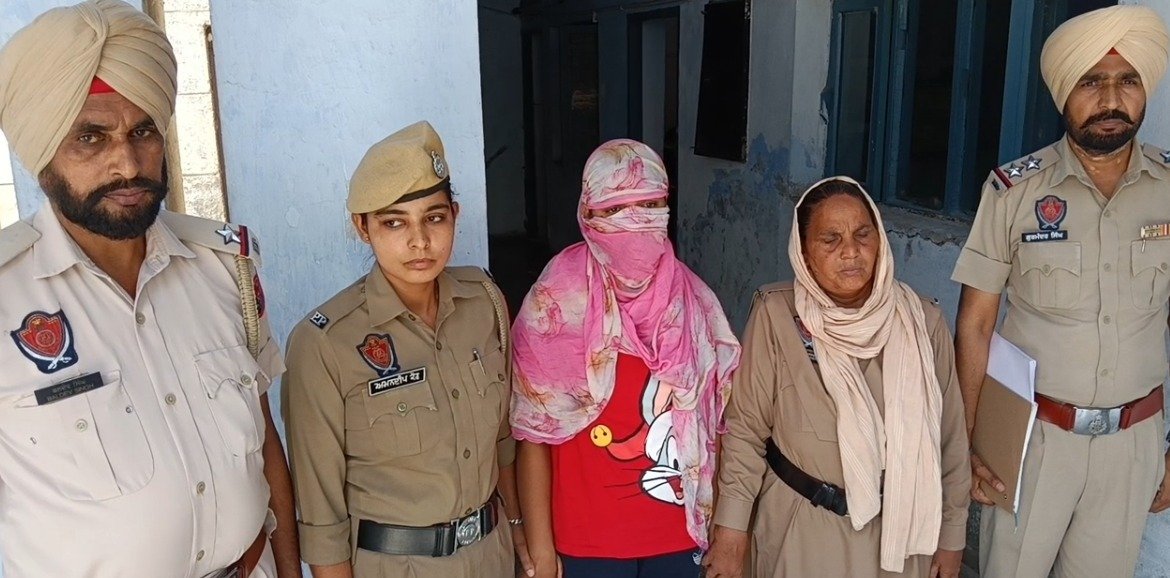 ਕੁੜੀ ਕਰ ਰਹੀ ਸੀ ਬਲੈਕਮੇਲ, ਤੰਗ ਆਏ ਨੌਜਵਾਨ ਨੇ ਚੁੱਕਿਆ ਖੌਫ਼ਨਾਕ ਕਦਮ, ਹਸਪਤਾਲ ‘ਚ 24 ਦਿਨ ਬਾਅਦ ਤੋੜਿਆ ਦਮ