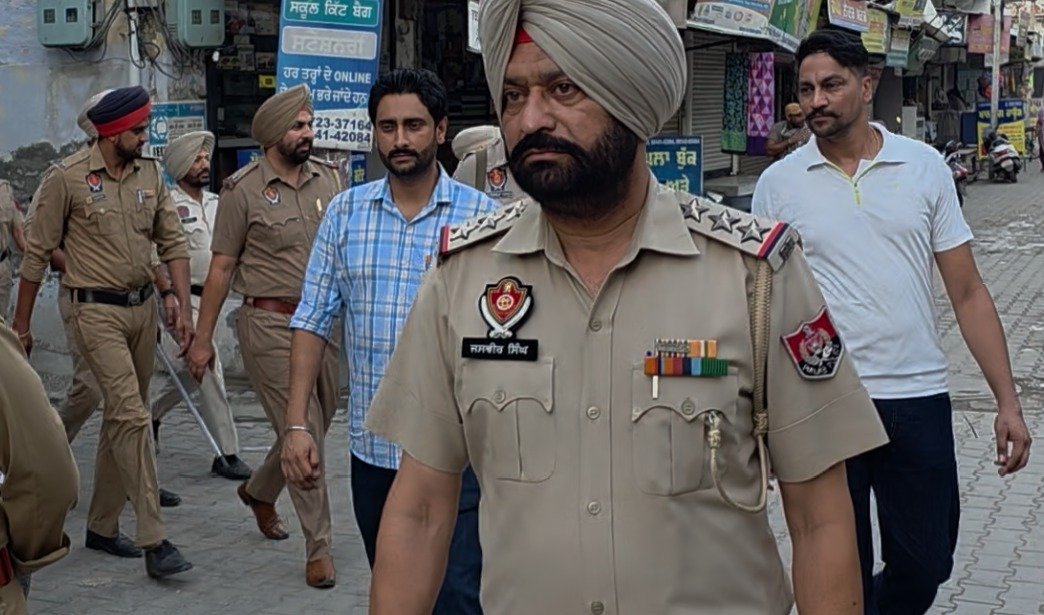 ਨਸ਼ਾ ਤਸਕਰਾਂ ਨੂੰ DSP ਨੇ ਦਿੱਤੀ ਸਿੱਧੀ ਵਾਰਨਿੰਗ, ਕਿਹਾ- ਜਾਂ ਮੇਰਾ ਹਲਕਾ ਛੱਡ ਦਿਓ ਜਾਂ ਕਾਰਵਾਈ ਲਈ….