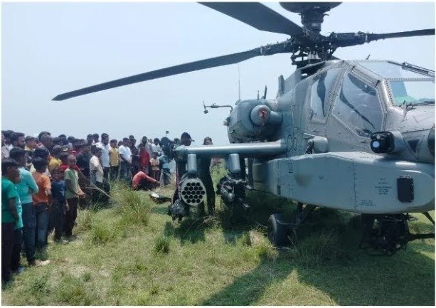 ਭਾਰਤੀ ਹਵਾਈ ਸੈਨਾ ਦੇ ਹੈਲੀਕਾਪਟਰ ਦੀ ਐਮਰਜੈਂਸੀ ਲੈਂਡਿੰਗ, ਸਾਹਮਣੇ ਆਈ ਵੀਡੀਓ