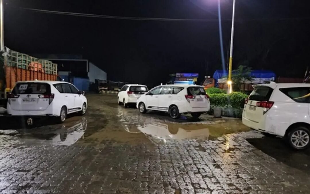 MP गजब है… सीएम के काफिले की 19 गाड़ियों में भर दिया पानी मिला डीजल, एक-एक कर बंद हुईं 19 कारें