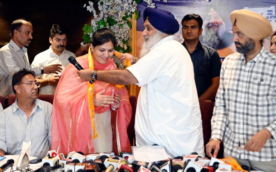 AAP ਮਹਿਲਾ ਵਿੰਗ ਦੀ ਸਾਬਕਾ ਪ੍ਰਧਾਨ ਪ੍ਰੀਤੀ ਮਲਹੋਤਰਾ ਅਕਾਲੀ ਦਲ ’ਚ ਸ਼ਾਮਲ