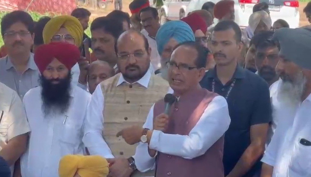 ਪੰਜਾਬ ਦੌਰੇ ਦੌਰਾਨ ਰਾਜਪੁਰਾ ਪਹੁੰਚੇ ਕੇਂਦਰੀ ਮੰਤਰੀ ਸ਼ਿਵਰਾਜ ਚੌਹਾਨ, ਕਿਸਾਨਾਂ ਨਾਲ ਕਰਨਗੇ ਖਾਸ ਗੱਲਬਾਤ