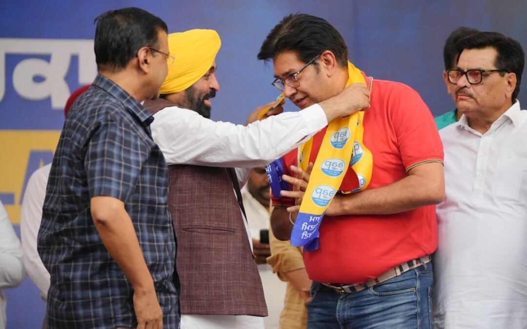 ਲੁਧਿਆਣਾ ਚੋਣ ਤੋਂ ਪਹਿਲਾਂ ਕਾਂਗਰਸ ਨੂੰ ਵੱਡਾ ਝਟਕਾ! ਸੀਨੀਅਰ ਆਗੂ ਸੁਨੀਲ ਕਪੂਰ AAP ‘ਚ ਸ਼ਾਮਲ