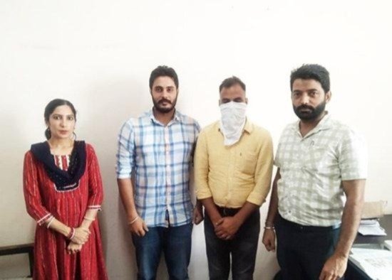 ਵਿਜੀਲੈਂਸ ਬਿਊਰੋ ਨੇ 20 ਹਜ਼ਾਰ ਰੁਪਏ ਰਿਸ਼ਵਤ ਲੈਣ ਦੇ ਦੋਸ਼ ਹੇਠ ਪੰਚਾਇਤ ਮੈਂਬਰ ਕੀਤਾ ਗ੍ਰਿਫ਼ਤਾਰ