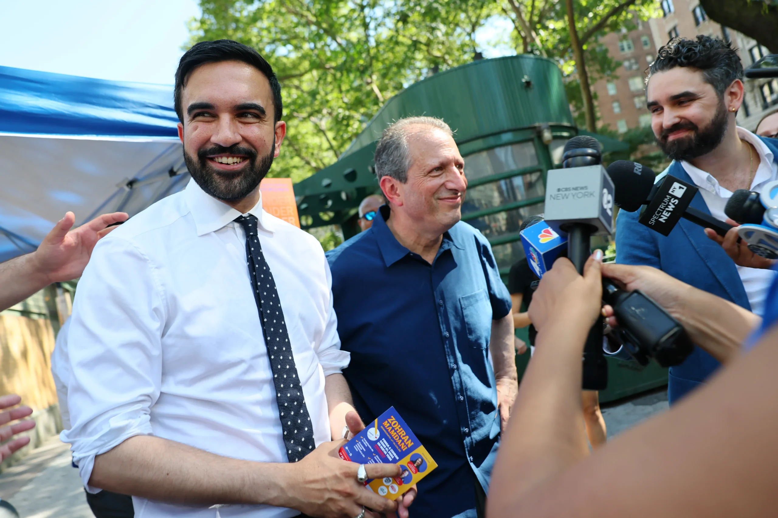 ਭਾਰਤੀ ਮੂਲ ਦੇ ਜ਼ੋਹਰਾਨ ਮਮਦਾਨੀ ਨੇ ਜਿੱਤੀ ਨਿਊਯਾਰਕ ਦੇ ਮੇਅਰ ਦੀ ਚੋਣ ਲਈ ਡੈਮੋਕਰੇਟਿਕ ਦੌੜ