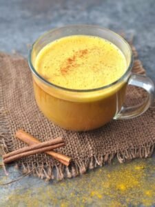 Keto-Goden-Milk-Latte-