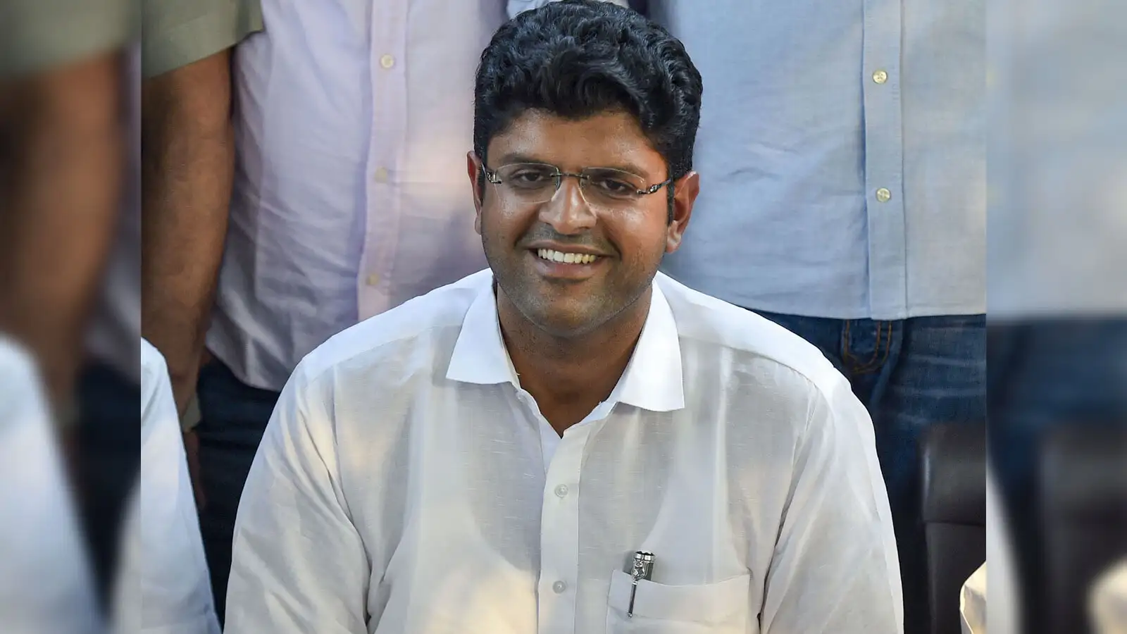 देश-प्रदेश में तेल और गैस संकट का असर आम लोगों पर पड़ रहा, सरकार संभाले व्यवस्था – दुष्यंत चौटाला    