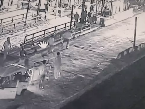 Kapurthala toll plaza ‘ਤੇ ਗੋਲੀਬਾਰੀ: ਟੋਲ ਕਰਮਚਾਰੀ ਵੱਲੋਂ ਰੋਕਣ ਜਾਣ ‘ਤੇ 4 ਬਦਮਾਸ਼ਾ ਨੇ ਕੀਤੀ ਗੋਲੀਬਾਰੀ