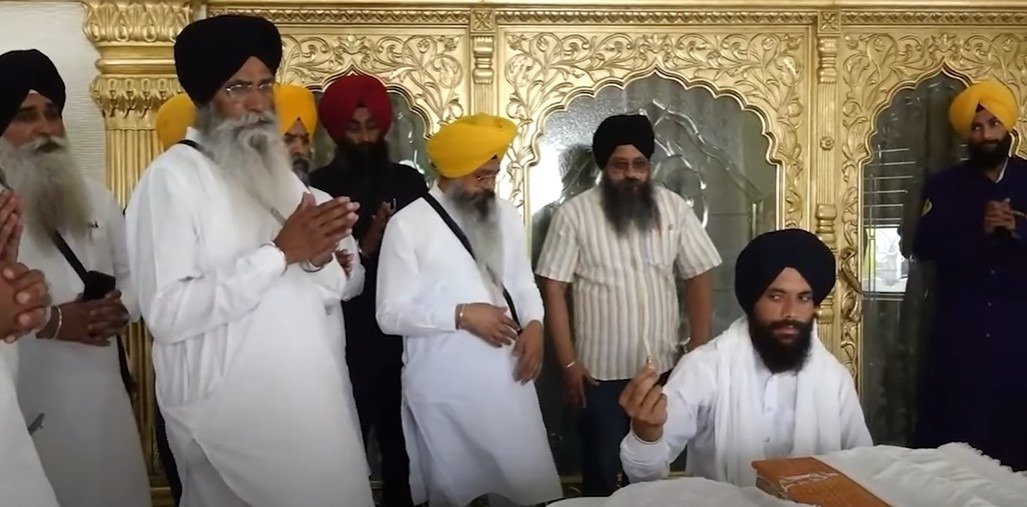 ਜੂਨ 1984 ਦੇ ਘੱਲੂਘਾਰੇ ਸਮੇਂ ਗੋਲੀ ਲੱਗਣ ਨਾਲ ਜ਼ਖ਼ਮੀ ਹੋਏ ਪਾਵਨ ਸਰੂਪ ਨੂੰ ਸੰਗਤ ਦੇ ਦਰਸ਼ਨਾਂ ਲਈ ਕੀਤਾ ਸੁਸ਼ੋਭਿਤ