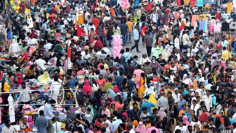 ਆਮ ਲੋਕਾਂ ਨੂੰ ਸਮਾਜਿਕ ਸੁਰੱਖਿਆ ਪ੍ਰਦਾਨ ਕਰਨ ਵਿੱਚ ਭਾਰਤ ਦੂਜੇ ਸਥਾਨ ‘ਤੇ, ਇੱਕ ਦਹਾਕੇ ਵਿੱਚ ਇਤਿਹਾਸਕ ਛਾਲ ਮਾਰੀ