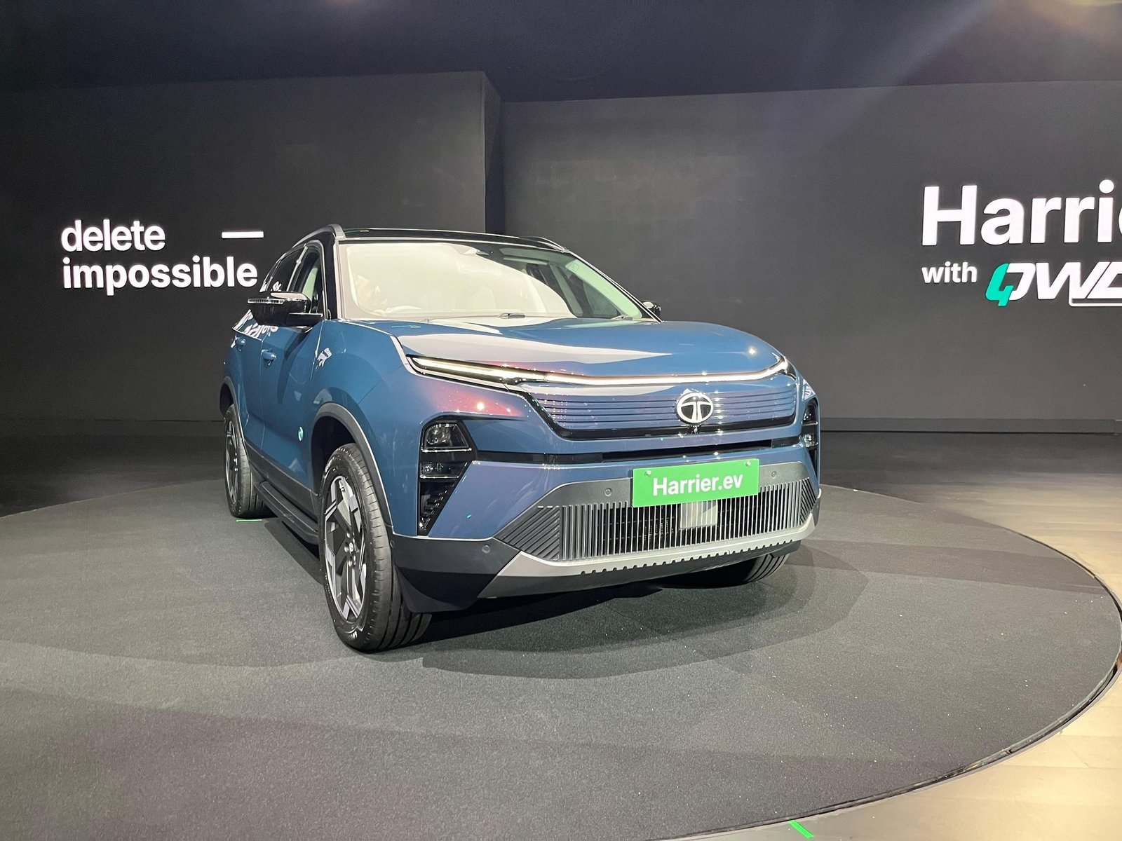 21.49 ਲੱਖ ਰੁਪਏ ‘ਚ ਲਾਂਚ ਹੋਈ ਟਾਟਾ Harrier.ev , ਇੱਕ ਵਾਰ ਚਾਰਜ ਕਰਨ ‘ਤੇ 627 ਕਿਲੋਮੀਟਰ ਦੀ ਰੇਂਜ, ਫੀਚਰਸ ਇੰਨੇ ਕੀ ਗਿਣਦੇ-ਗਿਣਦੇ ਥੱਕ ਜਾਓਗੇ