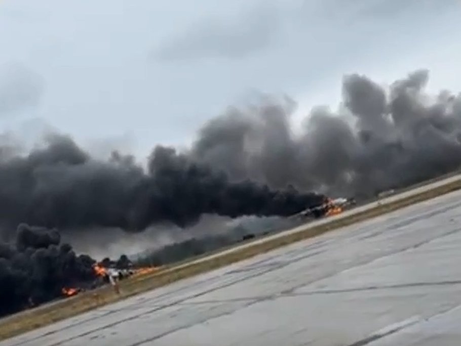 ਯੂਕਰੇਨ ਦਾ ਰੂਸ ‘ਤੇ ਸਭ ਤੋਂ ਵੱਡਾ ਡਰੋਨ ਹਮਲਾ, ਉਡਾਏ ਦੋ ਰੂਸੀ ਏਅਰਬੇਸ, ਸੁੱਟੇ ਕਈ ਬੰਬ 40 ਰੂਸੀ ਜਹਾਜ਼ ਤਬਾਹ ਕਰਨ ਦਾ ਦਾਅਵਾ