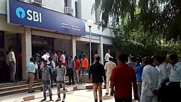 ਹੁਣ ਖਾਤਾ ਖਾਲੀ ਹੋਣ ‘ਤੇ ਵੀ ਨਹੀਂ ਕੱਟੇ ਜਾਣਗੇ ਪੈਸੇ, SBI ਸਮੇਤ ਇਨ੍ਹਾਂ 6 ਬੈਂਕਾਂ ਨੇ ਘੱਟੋ-ਘੱਟ ਬਕਾਇਆ ਚਾਰਜ ਖਤਮ ਕੀਤਾ