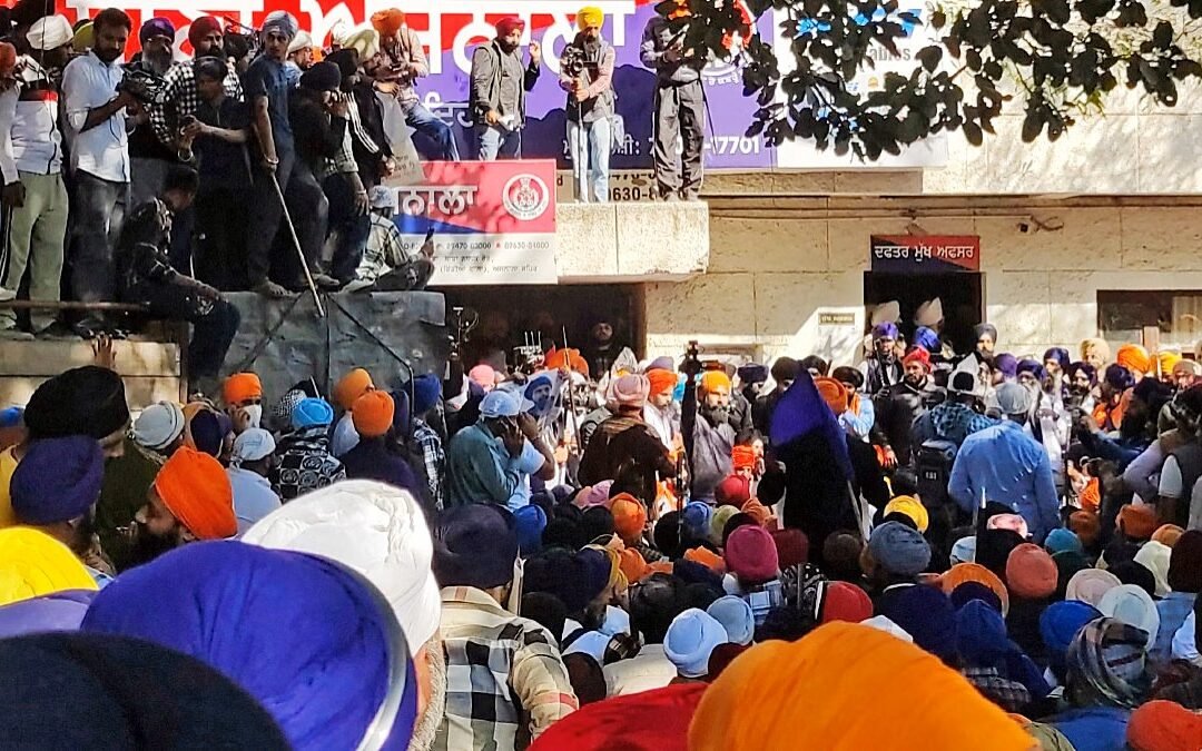ਅੰਮ੍ਰਿਤਸਰ ਕੋਰਟ ‘ਚ ਅਜਨਾਲਾ ਕਾਂਡ ਦੇ ਦੋਸ਼ੀਆਂ ਦੀ ਪੇਸ਼ੀ, ਚਾਰਜਸ਼ੀਟ ‘ਚ ਕਈ ਵੱਡੇ ਖੁਲਾਸੇ