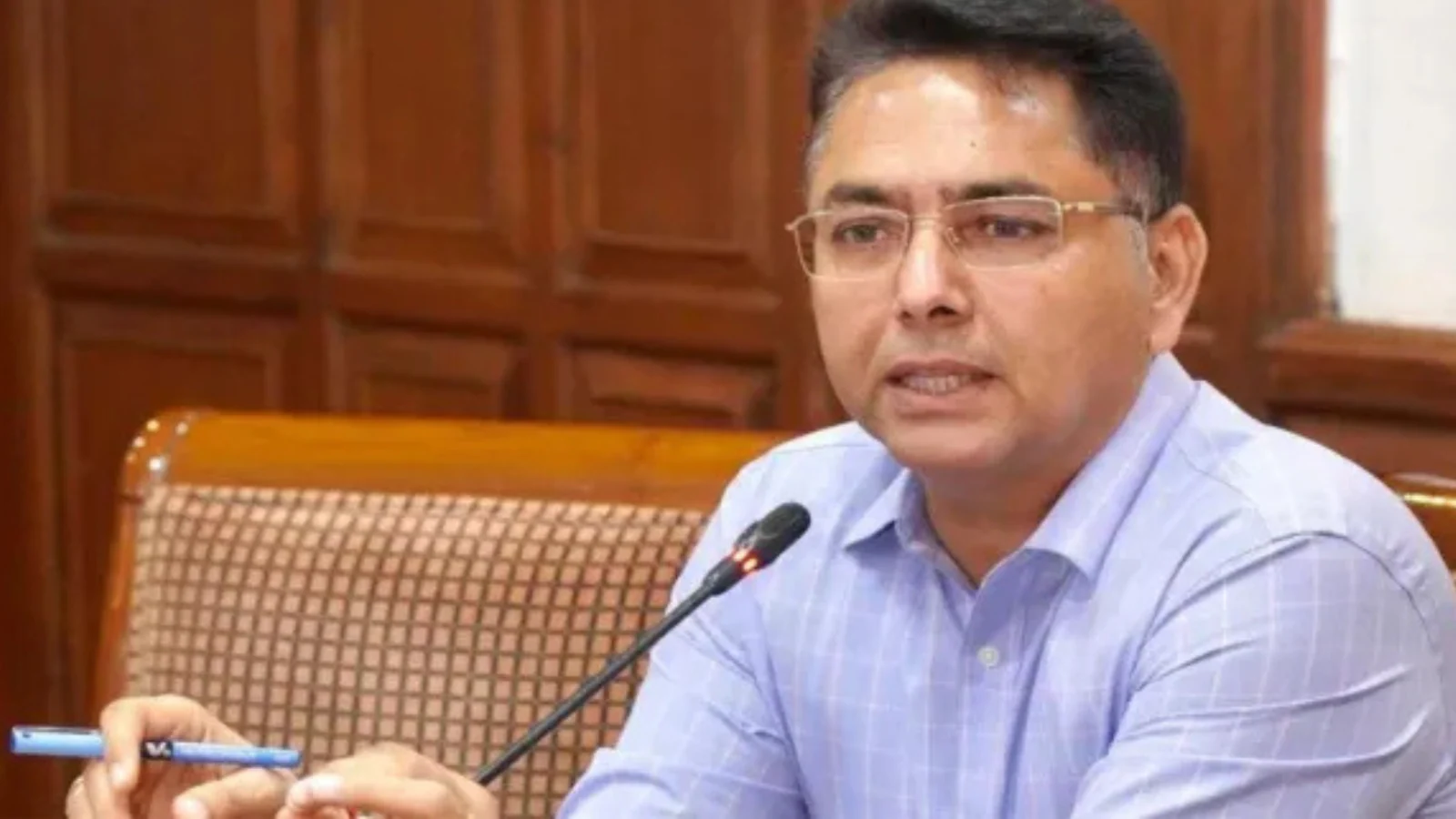 ਅਮਨ ਅਰੋੜਾ ਵੱਲੋਂ ਗੈਂਗਸਟਰਵਾਦ ਨੂੰ ਜੜ੍ਹੋਂ ਖ਼ਤਮ ਦਾ ਅਹਿਦ; ਤਰਨ ਤਾਰਨ ਵਿੱਚ ਸਰਪੰਚ ਦੇ ਕਾਇਰਾਨਾ ਕਤਲ ਦੀ ਸਖ਼ਤ ਨਿੰਦਾ