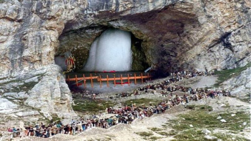 Amarnath Yatra; 24 ਘੰਟਿਆਂ ਲਈ ਅਮਰਨਾਥ ਯਾਤਰਾ ਮੁਲਤਵੀ, ਭਾਰੀ ਮੀਂਹ ਕਾਰਨ ਆਈ ਰੁਕਾਵਟ