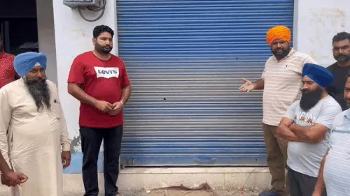 ਅਮ੍ਰਿਤਸਰ ‘ਚ ਫਿਰ ਚੱਲੀਆਂ ਗੋਲੀਆਂ,ਚੱਕੀ ਮਾਲਿਕ ਨੂੰ ਬਦਮਾਸ਼ਾਂ ਨੇ ਬਣਾਇਆ ਨਿਸ਼ਾਨਾ, ਕੈਮਰੇ ‘ਚ ਕੈਦ ਹੋਈ ਵਾਰਦਾਤ