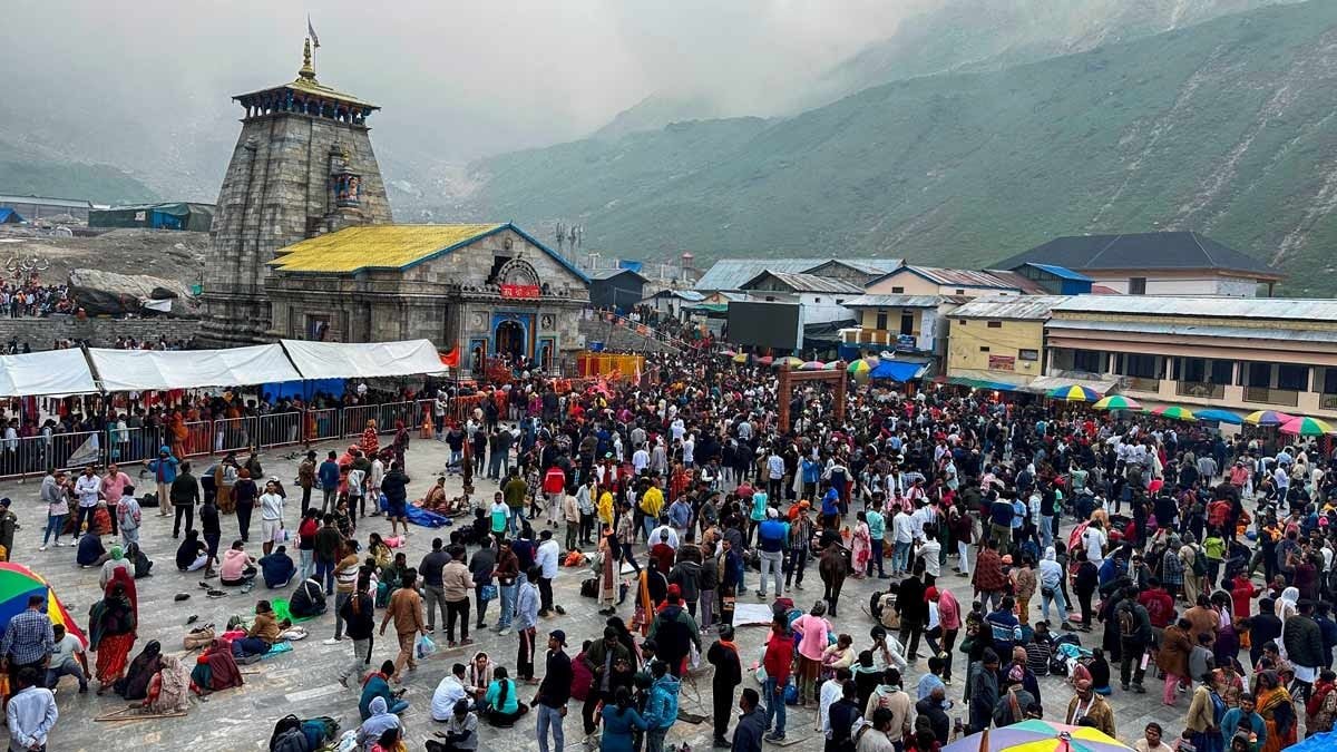 Chardham Yatra थमी, 90% होटल खाली, 1700 में से 120 बसें ही चल रहीं, टैक्सी किराया आधा