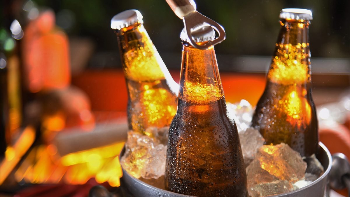 ਦਿੱਲੀ ਵਿੱਚ ਨਹੀਂ ਮਿਲ ਰਹੀ ਪਸੰਦੀਦਾ ਬੀਅਰ , ਮਸ਼ਹੂਰ ਬ੍ਰਾਂਡ ਬਾਜ਼ਾਰ ਤੋਂ ਹੋ ਗਏ ਹਨ ਗਾਇਬ