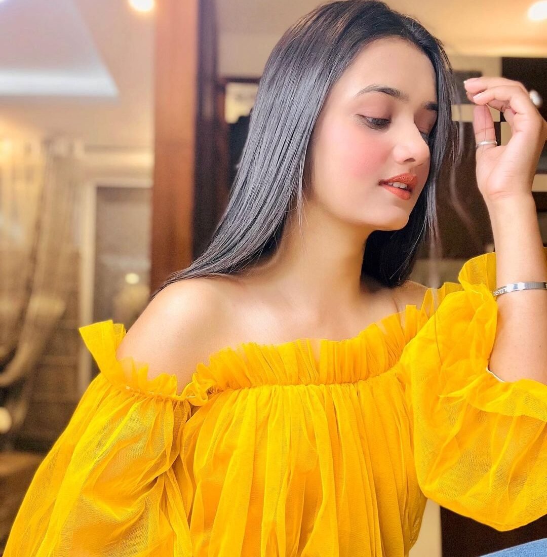 Bigg Boss 19 ‘ਚ ਇਸ ਹਸੀਨ Influencer ਦੀ ਹੋ ਗਈ ਐਂਟਰੀ! ਪਹਿਲਾਂ ਵੀ ਕਈ ਰਿਐਲਿਟੀ ਸ਼ੋਅਜ਼ ਦਾ ਰਹਿ ਚੁੱਕੀ ਹੈ ਹਿੱਸਾ