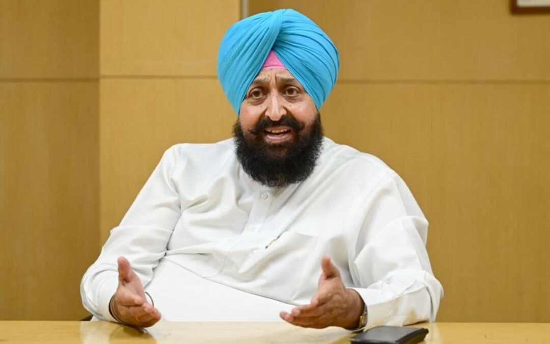ਬਾਜਵਾ ਨੇ ਕਾਨੂੰਨ ਵਿਵਸਥਾ ਵਿਗੜਨ ਕਾਰਨ ਭਗਵੰਤ ਮਾਨ ਤੋਂ ਗ੍ਰਹਿ ਮੰਤਰੀ ਦੇ ਅਹੁਦੇ ਤੋਂ ਅਸਤੀਫੇ ਦੀ ਕੀਤੀ ਮੰਗ
