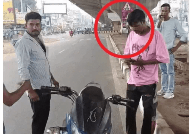 Ludhiana ਵਿੱਚ ਇੱਕ ਔਰਤ ਦਾ ਕਤਲ… ਲਾਸ਼ ਨੂੰ ਬੋਰੀ ਵਿੱਚ ਪਾ ਕੇ ਦੋ ਬਾਈਕ ਸਵਾਰ ਨੌਜਵਾਨ ਸੜਕ ‘ਤੇ ਸੁੱਟ ਕੇ ਭੱਜੇ