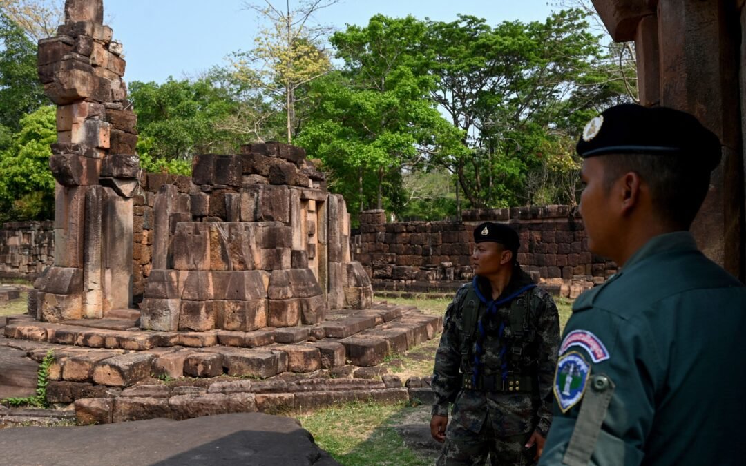 हजारों साल पुराने शिव मंदिर को लेकर आपस में भिड़े Thailand-Cambodia, थाईलैंड ने किया कंबोडिया पर हवाई हमला
