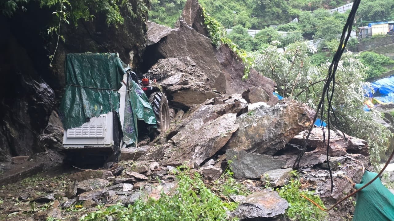 Uttrakhand: ਰੁਦਰਪ੍ਰਯਾਗ ਦੀ ਕੇਦਾਰ ਘਾਟੀ ਵਿੱਚ ਬੱਦਲ ਫਟਣ ਕਾਰਨ ਭਾਰੀ ਤਬਾਹੀ, ਕਈ ਘਰ ਅਤੇ ਵਾਹਨ ਮਲਬੇ ਹੇਠ ਦੱਬੇ