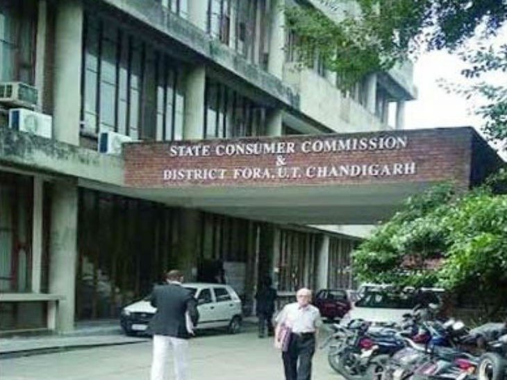 Chandigarh ਅਦਾਲਤ ਦਾ ਵੱਡਾ ਫੈਸਲਾ: ਇਮੀਗ੍ਰੇਸ਼ਨ ਧੋਖਾਧੜੀ ‘ਚ ਦਵਿੰਦਰ ਗਿੱਲ ਨੂੰ 2 ਸਾਲ ਕੈਦ, ₹25 ਲੱਖ ਮੁਆਵਜ਼ਾ