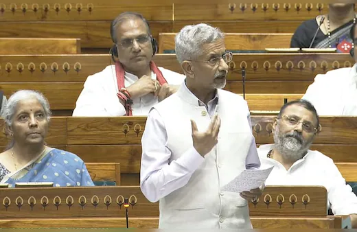 Operation Sindoor Lok Sabha: ਵਿਦੇਸ਼ ਮੰਤਰੀ ਨੇ ਕਿਹਾ- ਅੱਤਵਾਦ ਕਿਸੇ ਵੀ ਰੂਪ ਵਿੱਚ ਸਵੀਕਾਰਯੋਗ ਨਹੀਂ, ਵਿਰੋਧੀ ਧਿਰ ਦੇ ਹੰਗਾਮੇ ‘ਤੇ ਗ੍ਰਹਿ ਮੰਤਰੀ ਸ਼ਾਹ ਭੜਕੇ