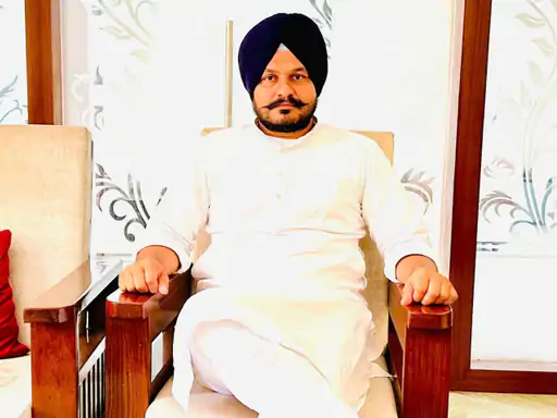 ਲੈਂਡ ਪੂਲਿੰਗ ਨੀਤੀ ਦੇ ਵਿਰੋਧ ਵਿੱਚ ‘ਆਪ’ ਨੇਤਾ ਨੇ ਦਿੱਤਾ ਅਸਤੀਫਾ, ਕਿਹਾ- ਕਿਸਾਨ ਹੋਣ ਦੇ ਨਾਤੇ, ਮੈਂ ਉਨ੍ਹਾਂ ਦੇ ਨਾਲ ਖੜ੍ਹਾ ਹਾਂ