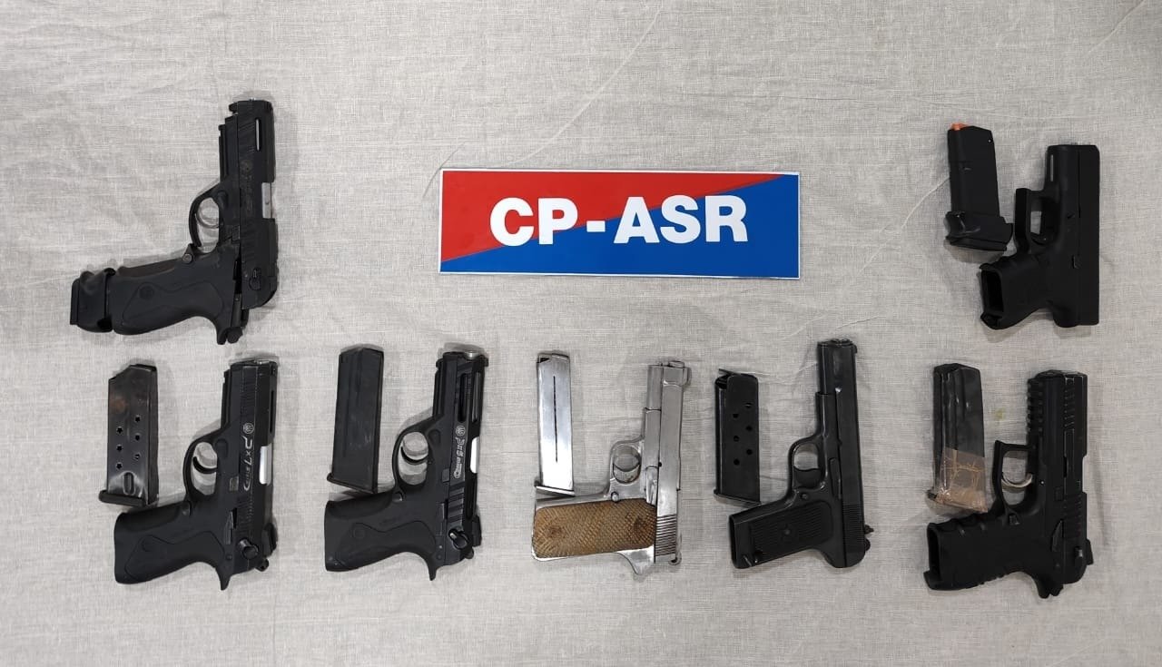 ਅੰਮ੍ਰਿਤਸਰ ਪੁਲਿਸ ਦੇ ਹੱਥ ਲੱਗੀ ਇੱਕ ਹੋਰ ਕਾਮਯਾਬੀ, ਦੋ ਅੰਤਰਰਾਸ਼ਟਰੀ ਹਥਿਆਰਾਂ ਦੀ ਤਸਕਰੀ ਕਰਨ ਵਾਲੇ ਮਾਡਿਊਲ ਦਾ ਪਰਦਾਫਾਸ਼, ਨਾਬਾਲਗ ਸਮੇਤ ਚਾਰ ਗ੍ਰਿਫ਼ਤਾਰ