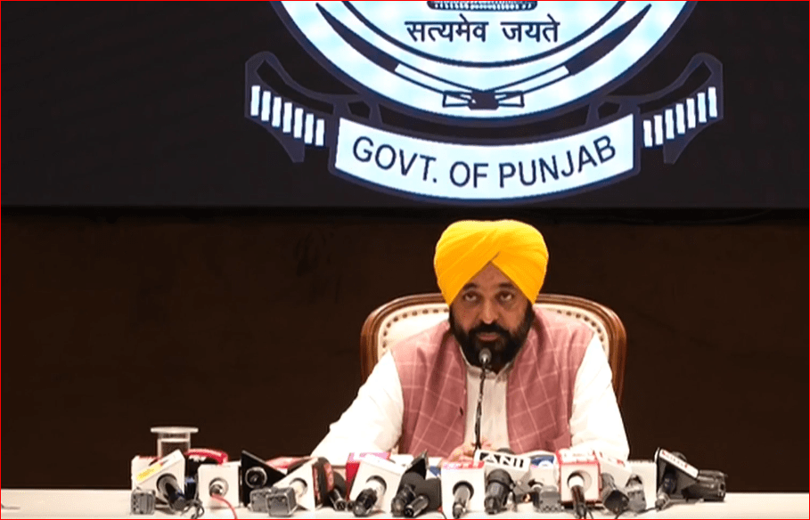 CM ਮਾਨ ਨੇ ਕਿਹਾ- ਕੇਂਦਰ 8 ਲੱਖ ਰਾਸ਼ਨ ਕਾਰਡ ਕੱਟ ਰਿਹਾ ਹੈ, ਕਿਹਾ- ਉਹ 32 ਲੱਖ ਲੋਕਾਂ ਦੀ ਰੋਜ਼ੀ-ਰੋਟੀ ਖੋਹਣਾ ਚਾਹੁੰਦੇ ਹਨ