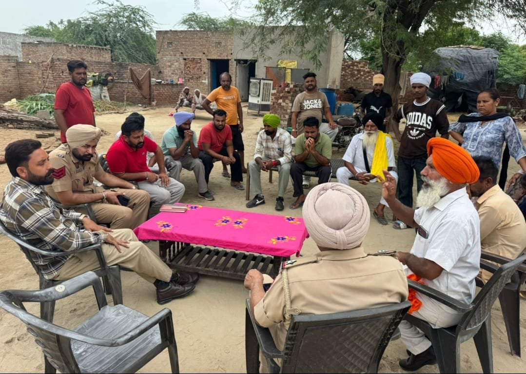 ਫ਼ਰੀਦਕੋਟ ‘ਚ ਬਾਲ ਵਿਆਹ ਰੋਕ ਬਚਾਈ 16 ਸਾਲਾਂ ਬੱਚੀ, ਬਾਲ ਸੁਰੱਖਿਆ ਕਾਨੂੰਨਾਂ ਨੂੰ ਸਖ਼ਤੀ ਨਾਲ ਲਾਗੂ ਕਰਨਾ ਫ਼ਰੀਦਕੋਟ ‘ਚ ਬਾਲ ਵਿਆਹ ਰੋਕ ਬਚਾਈ 16 ਸਾਲਾਂ ਬੱਚੀ, ਬਾਲ ਸੁਰੱਖਿਆ ਕਾਨੂੰਨਾਂ ਨੂੰ ਸਖ਼ਤੀ ਨਾਲ ਲਾਗੂ ਕਰਨਾ