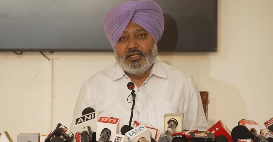 ‘ਯੁੱਧ ਨਸ਼ਿਆਂ ਵਿਰੁੱਧ’ ਮੁਹਿੰਮ ਤਹਿਤ ਵੱਡੀ ਮਾਤਰਾ ਵਿੱਚ ਨਸ਼ੇ ਬਰਾਮਦ, 16 ਹਜ਼ਾਰ ਤੋਂ ਵੱਧ NDPS ਕੇਸ ਦਰਜ ਅਤੇ 25,552 ਗ੍ਰਿਫ਼ਤਾਰੀਆਂ