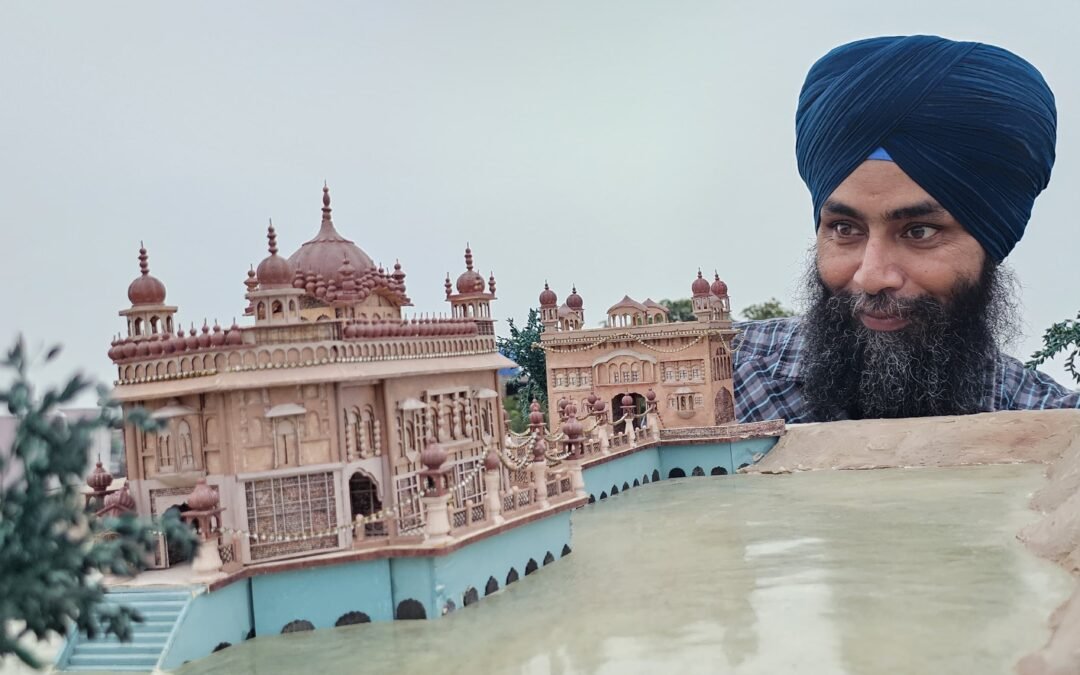 ਗੁਰਪ੍ਰੀਤ ਸਿੰਘ ਪੇਪਰ ਆਰਟਿਸਟ ਵੱਲੋਂ 400 ਸਾਲ ਪੁਰਾਣੇ ਰੂਪ ‘ਚ ਸ੍ਰੀ ਦਰਬਾਰ ਸਾਹਿਬ ਦਾ ਮਾਡਲ ਤਿਆਰ — ਬਣਾਇਆ ਵਿਸ਼ਵ ਰਿਕਾਰਡ