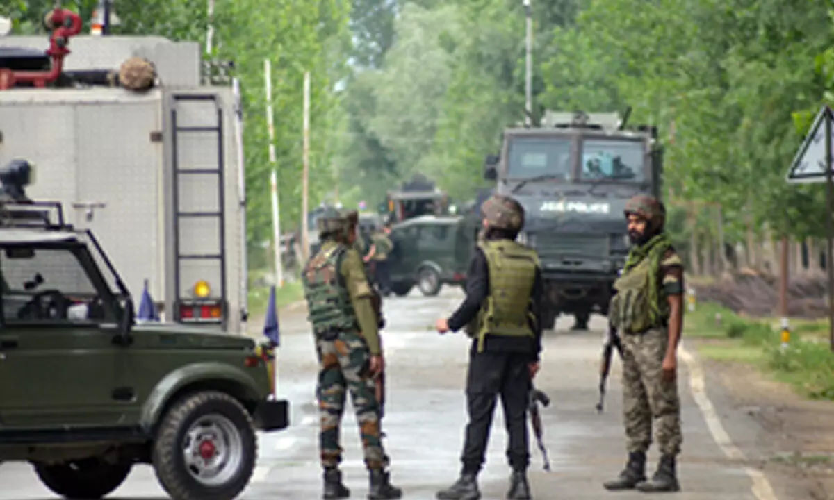Kulgam Encounter Update: ਅੱਤਵਾਦੀਆਂ ‘ਤੇ ਫ਼ੌਜ ਵਿਚਾਲੇ ਮੁਠਭੇੜ ਜਾਰੀ, 24 ਘੰਟਿਆਂ ‘ਚ 3 ਅੱਤਵਾਦੀ ਕੀਤੇ ਢੇਰ