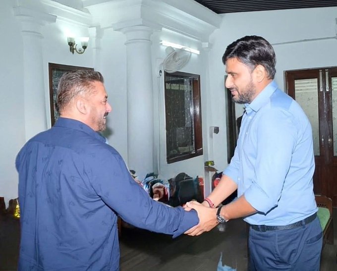 राजनाथ सिंह और सलमान खान की मुलाकात, दिल्ली में 45 मिनट तक बातचीत की में जाने क्या हुआ