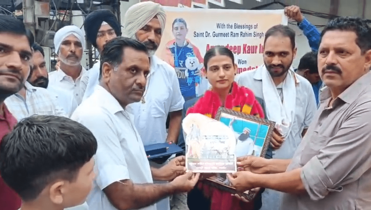 ਮਲੋਟ ਦੀ ਧੀ ਅਮਨਦੀਪ ਕੌਰ ਇਨਸਾਂ ਨੇ ਦਿਖਾਇਆ ਜਲਵਾ, ਸਾਊਥ ਕੋਰੀਆ ‘ਚ 20ਵੀਂ ਏਸ਼ੀਅਨ ਰੋਲਰ ਸਕੇਟਿੰਗ ਚੈਂਪੀਅਨਸ਼ਿਪ 2025 ‘ਚ ਜਿੱਤਿਆ ਗੋਲਡ ਮੈਡਲ