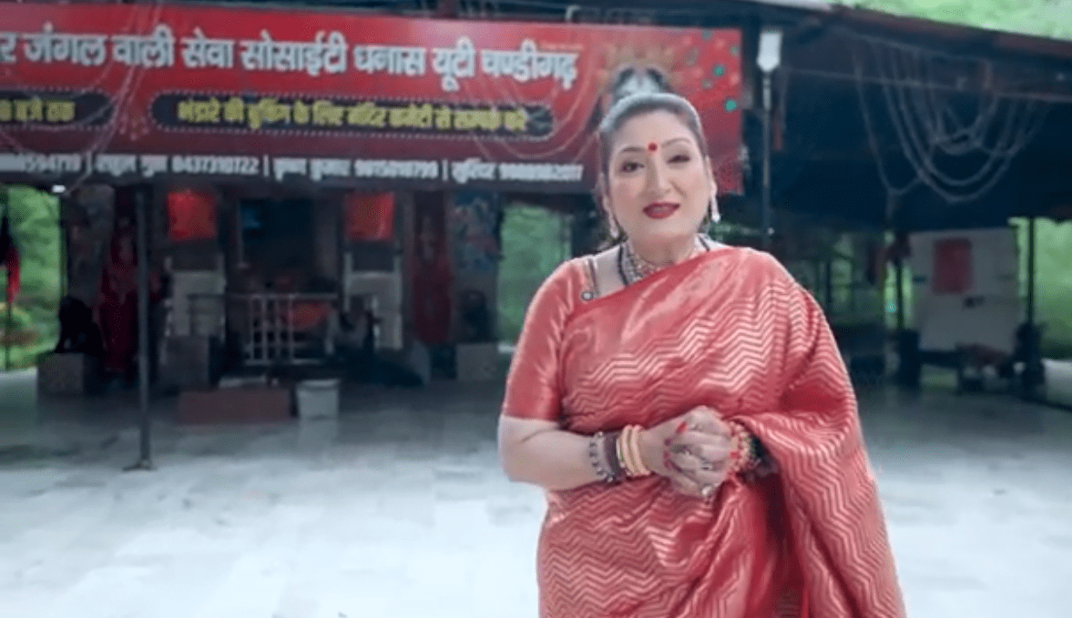 ਗੋਵਿੰਦਾ ਦੀ ਪਤਨੀ ਸੁਨੀਤਾ ਆਹੂਜਾ ਨੇ ਚੰਡੀਗੜ੍ਹ ਤੋਂ ਨਵਾਂ ਕਰੀਅਰ ਕੀਤਾ ਸ਼ੁਰੂ, ਕਾਲੀ ਮਾਤਾ ਦੇ ਦਰ ਤੇ ਟੇਕਿਆ ਮੱਥਾ