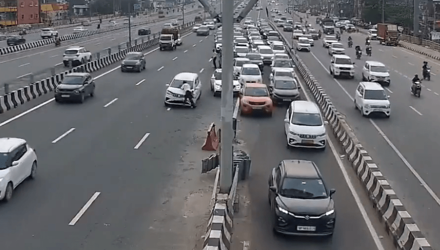 Ghaziabad: ਹਿਸਟਰੀਸ਼ੀਟਰ ਨੇ ਕਾਂਸਟੇਬਲ ਨੂੰ ਕਾਰ ਤੋਂ 100 ਮੀਟਰ ਦੂਰ ਸੁੱਟਿਆ, 34 ਘੰਟਿਆਂ ਬਾਅਦ ਮੌਤ