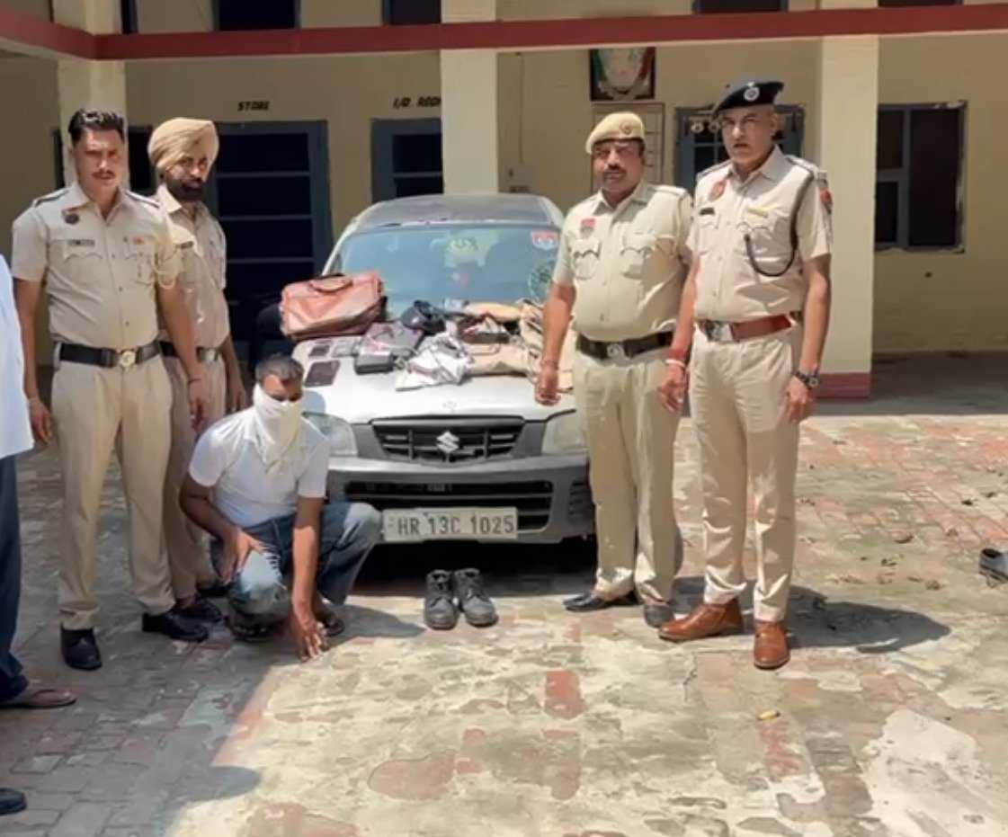 प्रेम अंधा हो सकता है, कैथल पुलिस नहीं। देखिये फर्जी पुलिस अधिकारी मामले में क्या हुआ ?