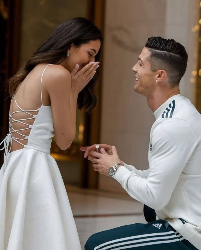ਬੇਹੱਦ ਖੂਬਸੂਰਤ ਹੈ, Cristiano Ronaldo ਦੀ ਮੰਗੇਤਰ Georgina Rodriguez, ਇਹ ਤਸਵੀਰਾਂ ਨੇ ਇਸ ਗੱਲ ਦੀ ਸਬੂਤ….