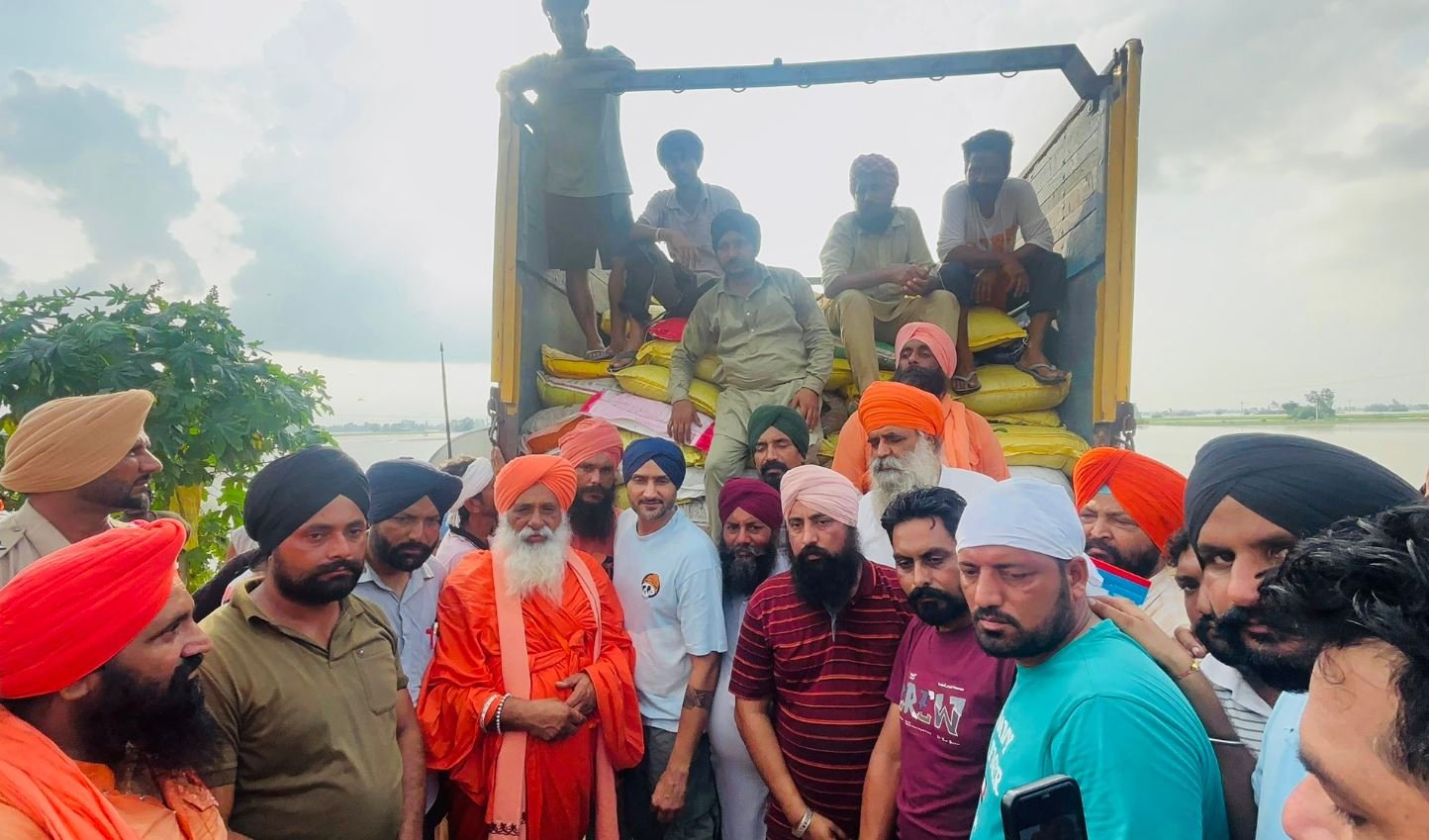 ਸਾਬਕਾ ਕ੍ਰਿਕਟਰ ਸੋਸ਼ਲ ਮੀਡੀਆ ਯੂਜ਼ਰ ‘ਤੇ ਭੜਕਿਆ, ਟਵੀਟ ‘ਤੇ ਵਿਅਕਤੀ ਨੂੰ ਦਿੱਤਾ ਕਰਾਰਾ ਜਵਾਬ