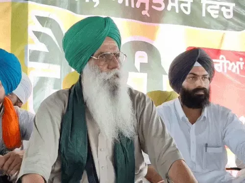 ਕਿਸਾਨ ਆਗੂ ਡੱਲੇਵਾਲ ਨੇ ਅੰਮ੍ਰਿਤਸਰ ਵਿੱਚ ਕੀਤੀ ਮਹਾਪੰਚਾਇਤ: ਕਿਹਾ- MSP ਨਾ ਮਿਲਣ ਕਾਰਨ 45 ਲੱਖ ਕਰੋੜ ਦਾ ਨੁਕਸਾਨ