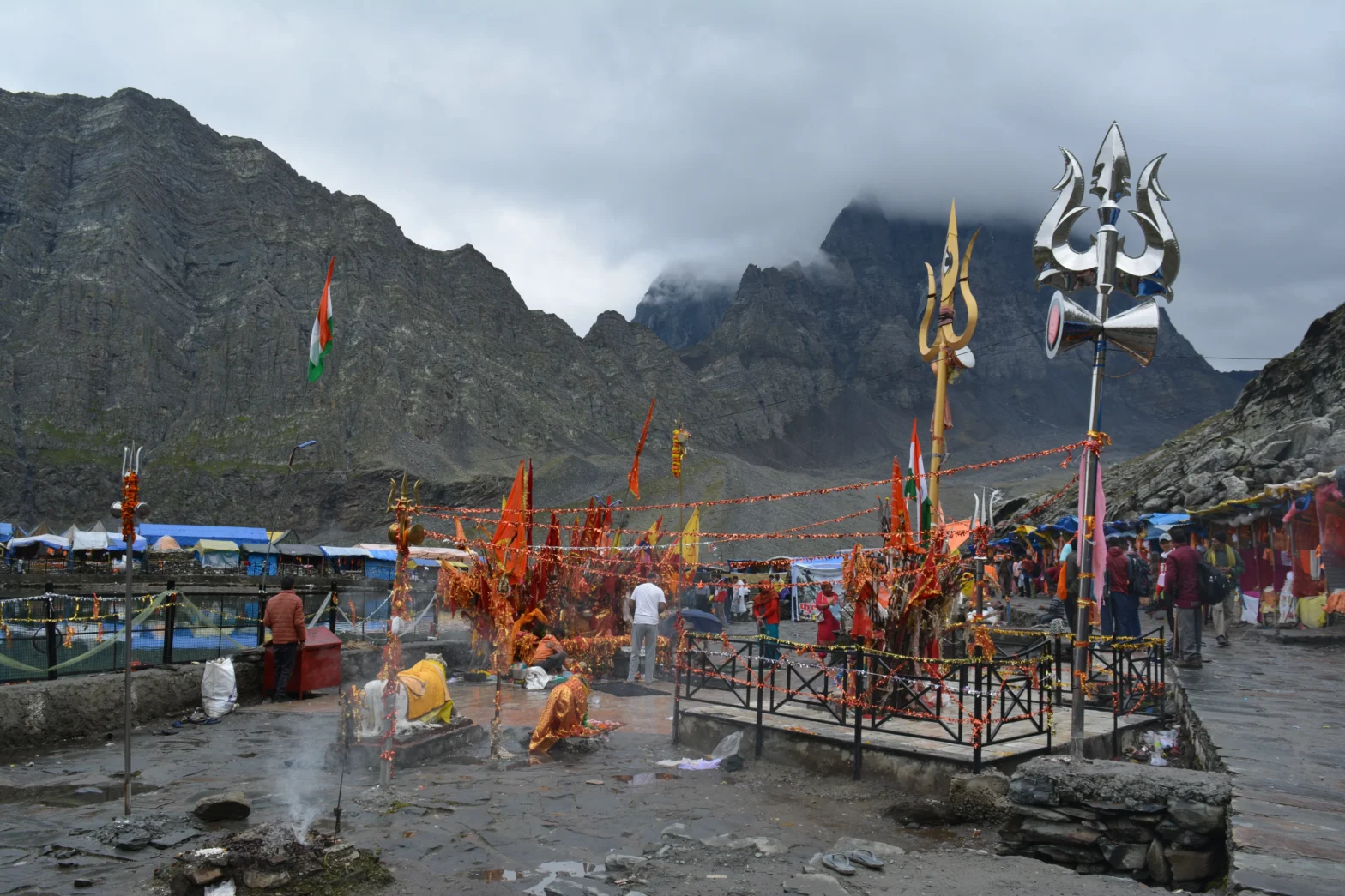 Manimahesh Yatra ਦੌਰਾਨ ਫਸੇ ਹਜ਼ਾਰਾਂ ਯਾਤਰੀ; 39 ਬੱਸਾਂ ਅਤੇ ਲੰਗਰ ਸੇਵਾ ਨਾਲ ਰਾਹਤ ਕਾਰਜ ਜਾਰੀ