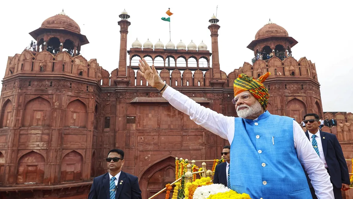 ਅੱਜ ਇੱਕ ਇਤਿਹਾਸਕ ਦਿਨ , ਇੰਦਰਾ ਗਾਂਧੀ ਦਾ ਟੁੱਟੇਗਾ Record, 12ਵੀਂ ਵਾਰ ਲਾਲ ਕਿਲ੍ਹੇ ਤੋਂ ਪ੍ਰਧਾਨ ਮੰਤਰੀ ਮੋਦੀ ਕੀ ਕਹਿਣਗੇ?