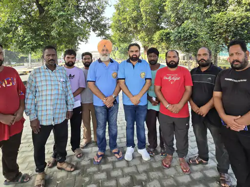 ਦੁਬਈ ਤੋਂ 8 ਪੰਜਾਬੀ ਨੌਜਵਾਨਾਂ ਨੂੰ ਕੀਤਾ ਗਿਆ ਡਿਪੋਰਟ, ਤਿੰਨ ਮਹੀਨਿਆਂ ਤੋਂ ਨਹੀਂ ਦਿੱਤੀ ਗਈ ਤਨਖਾਹ