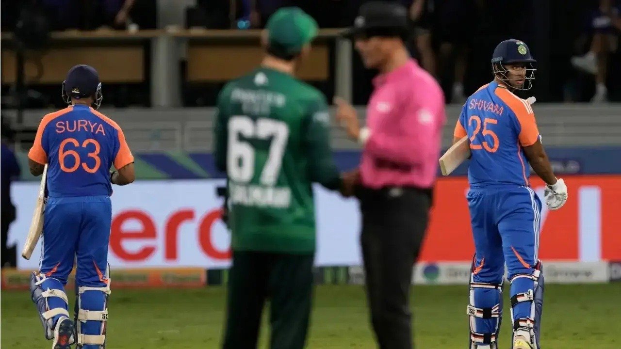 India vs Pakistan, Super 4: भारत ने जीता टॉस, चुनी गेंदबाजी, पाकिस्तान करेगा पहले बल्लेबाजी