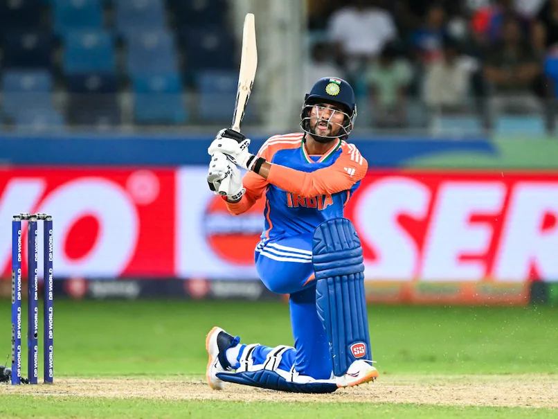 Asia Cup-2025; ਭਾਰਤ ਨੇ ਸ਼੍ਰੀਲੰਕਾ ਨੂੰ ਦਿੱਤਾ 203 ਦੌੜਾਂ ਦਾ ਟਾਰਗੇਟ, ਅਭਿਸ਼ੇਕ ਸ਼ਰਮਾ ਨੇ ਲਗਾਇਆ ਤੂਫਾਨੀ ਅਰਧ ਸੈਂਕੜਾ
